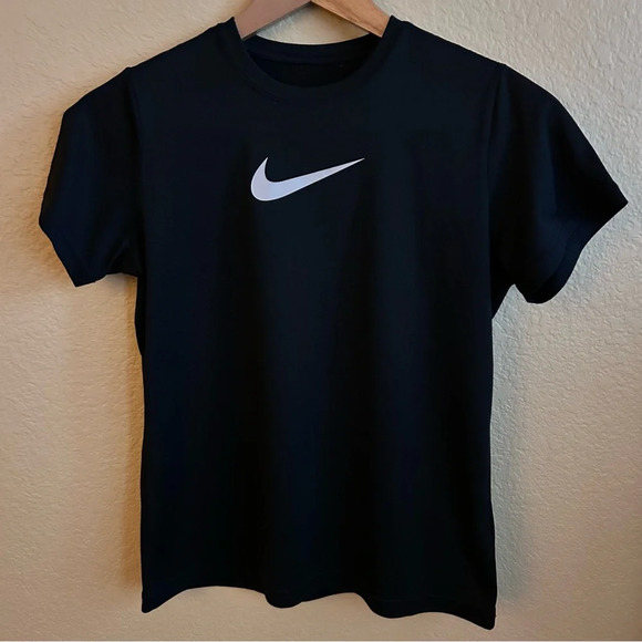 Nike Dri-Fit Short Sleeve Tee - Picture 2 of 4
